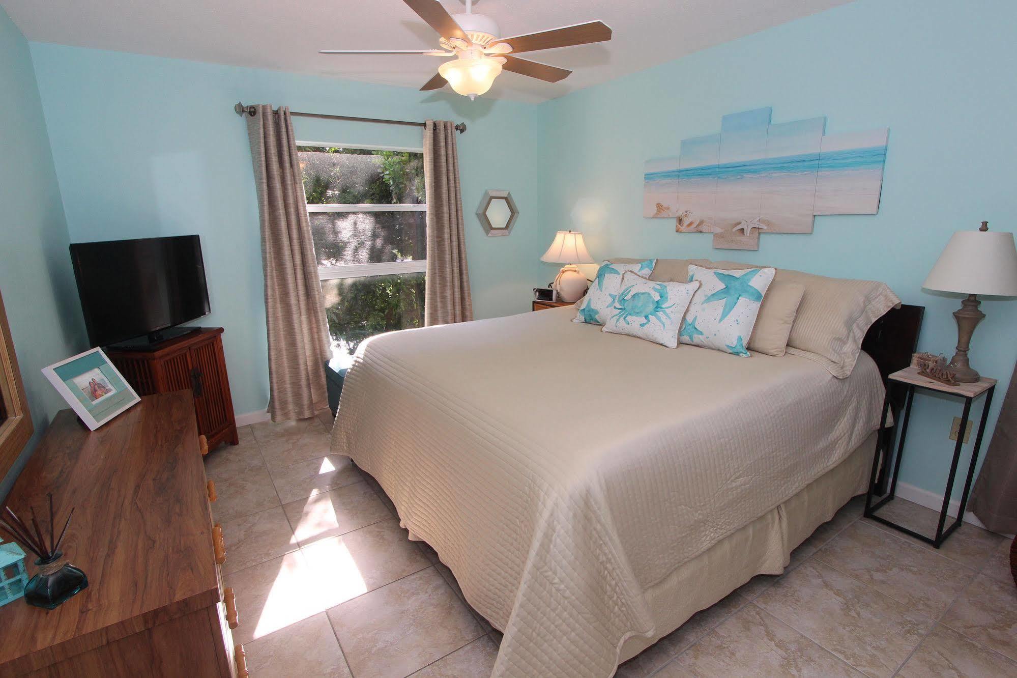 Beach Castle Resort By Rva Longboat Key Exterior foto